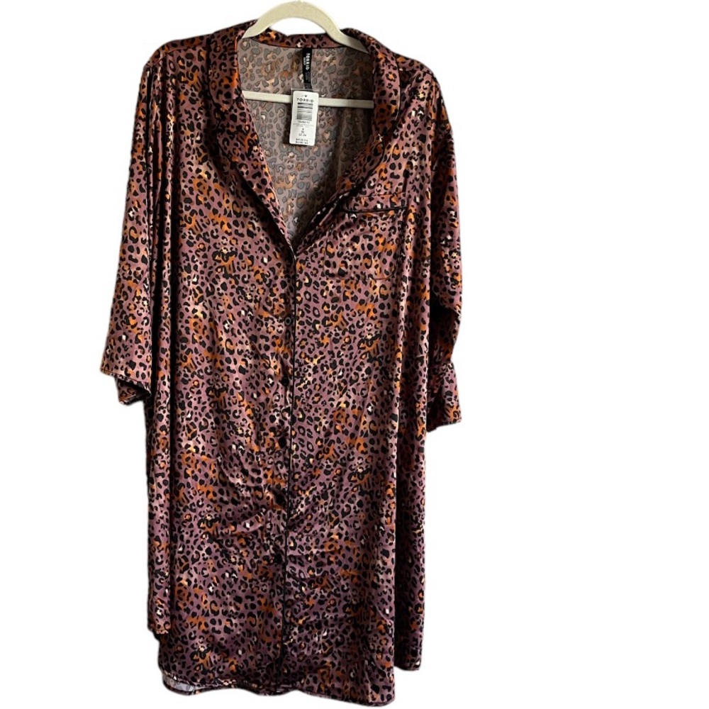 NWT Torrid Leopard Silky Sleep Shirt